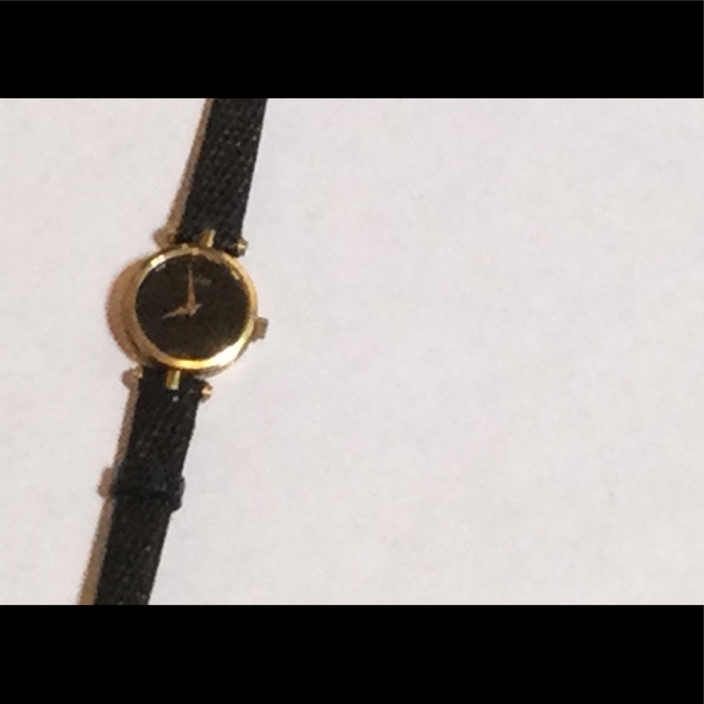 GUCCI  WATCH - Picture 3 of 4